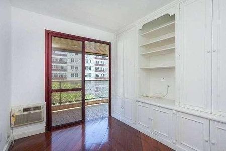 Apartamento à venda com 149m², 3 quartos e 2 vagas