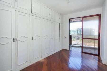Apartamento à venda com 149m², 3 quartos e 2 vagas