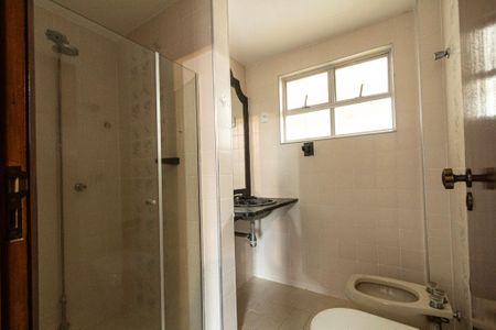 Apartamento para alugar com 200m², 3 quartos e 2 vagas Apartamento para alugar com 200m², 3 quartos e 2 vagasBanheiro da Suíte