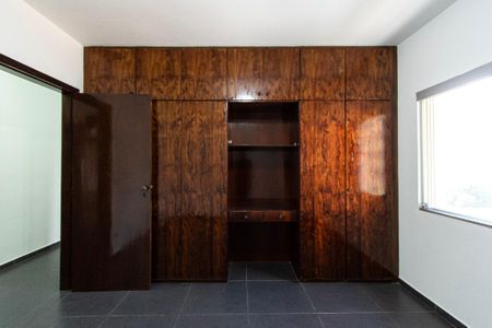 Apartamento para alugar com 200m², 3 quartos e 2 vagas Apartamento para alugar com 200m², 3 quartos e 2 vagasQuarto 1