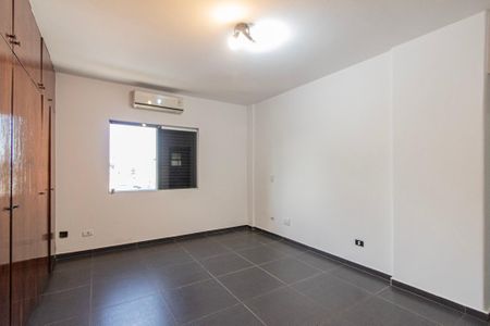 Apartamento para alugar com 200m², 3 quartos e 2 vagas Apartamento para alugar com 200m², 3 quartos e 2 vagasQuarto 2