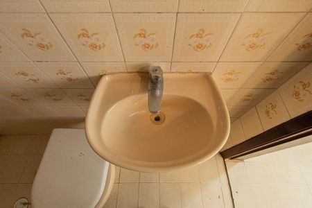 Apartamento para alugar com 200m², 3 quartos e 2 vagas Apartamento para alugar com 200m², 3 quartos e 2 vagasBanheiro de Serviço