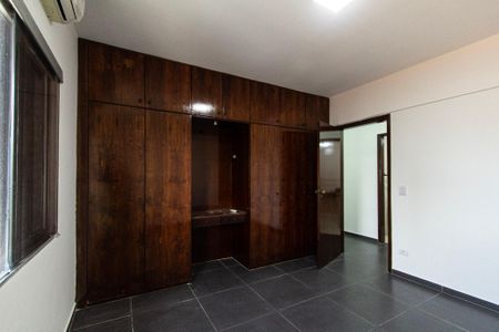 Apartamento para alugar com 200m², 3 quartos e 2 vagas Apartamento para alugar com 200m², 3 quartos e 2 vagasQuarto 2