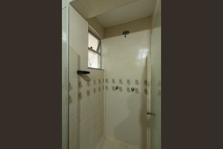 Apartamento para alugar com 200m², 3 quartos e 2 vagas Apartamento para alugar com 200m², 3 quartos e 2 vagasBanheiro