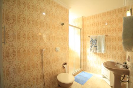 Apartamento para alugar com 160m², 4 quartos e 2 vagas Apartamento para alugar com 160m², 4 quartos e 2 vagasBanheiro Social