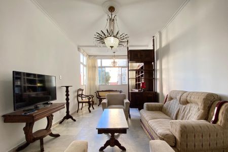 Apartamento para alugar com 160m², 4 quartos e 2 vagas Apartamento para alugar com 160m², 4 quartos e 2 vagasSala