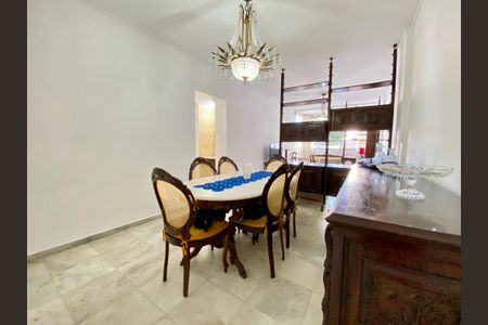 Apartamento para alugar com 160m², 4 quartos e 2 vagas Apartamento para alugar com 160m², 4 quartos e 2 vagasSala