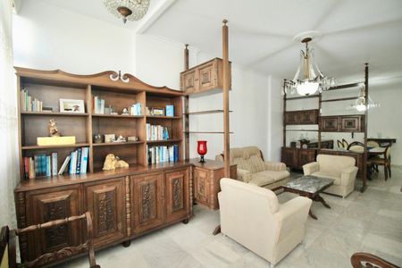 Apartamento para alugar com 160m², 4 quartos e 2 vagas Apartamento para alugar com 160m², 4 quartos e 2 vagasSala