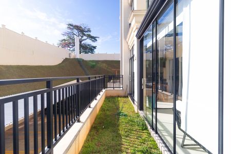 Apartamento à venda com 130m², 2 quartos e 2 vagas Apartamento à venda com 130m², 2 quartos e 2 vagasQuintal