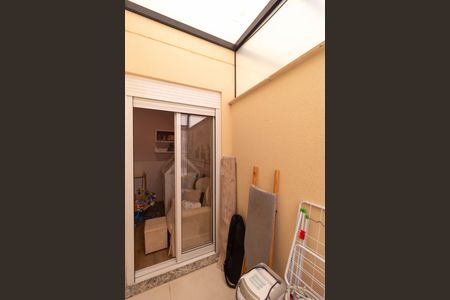 Apartamento à venda com 130m², 2 quartos e 2 vagas Apartamento à venda com 130m², 2 quartos e 2 vagasSacada da Suíte 02