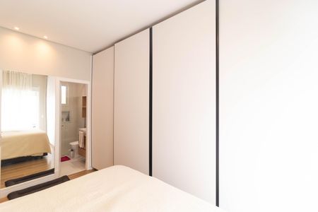 Apartamento à venda com 130m², 2 quartos e 2 vagas Apartamento à venda com 130m², 2 quartos e 2 vagasSuíte 01