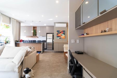 Apartamento à venda com 130m², 2 quartos e 2 vagas Apartamento à venda com 130m², 2 quartos e 2 vagasSala