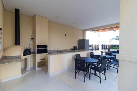 Apartamento à venda com 130m², 2 quartos e 2 vagas Apartamento à venda com 130m², 2 quartos e 2 vagasÁrea comum - Churrasqueira