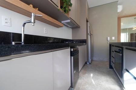 Apartamento à venda com 130m², 2 quartos e 2 vagas Apartamento à venda com 130m², 2 quartos e 2 vagasCozinha