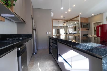 Apartamento à venda com 130m², 2 quartos e 2 vagas Apartamento à venda com 130m², 2 quartos e 2 vagasCozinha