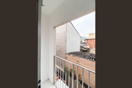 Apartamento para alugar com 50m², 2 quartos e sem vaga Apartamento para alugar com 50m², 2 quartos e sem vagaVaranda do Quarto 2