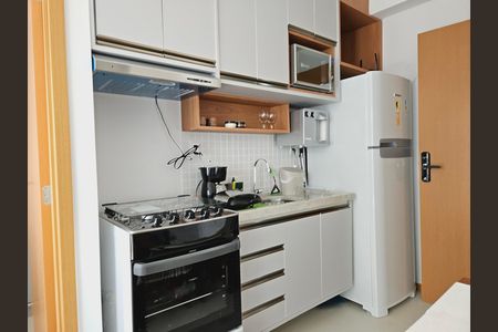Studio para alugar com 28m², 1 quarto e 1 vaga Studio para alugar com 28m², 1 quarto e 1 vagaStudio