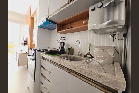 Studio para alugar com 28m², 1 quarto e 1 vaga Studio para alugar com 28m², 1 quarto e 1 vagaStudio