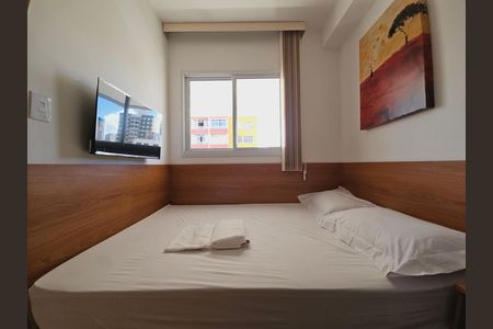 Studio para alugar com 28m², 1 quarto e 1 vaga Studio para alugar com 28m², 1 quarto e 1 vagaStudio