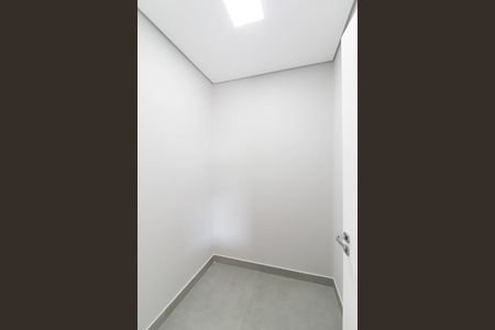 Casa à venda com 250m², 3 quartos e 3 vagas Casa à venda com 250m², 3 quartos e 3 vagasCozinha e Área de Serviço