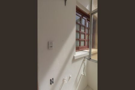 Apartamento à venda com 62m², 2 quartos e sem vaga Apartamento à venda com 62m², 2 quartos e sem vagaÁrea de Serviço