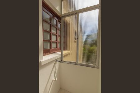 Apartamento à venda com 62m², 2 quartos e sem vaga Apartamento à venda com 62m², 2 quartos e sem vagaÁrea de Serviço