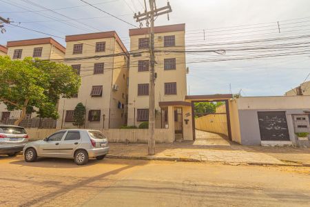 Apartamento à venda com 62m², 2 quartos e sem vaga Apartamento à venda com 62m², 2 quartos e sem vagaFachada e portaria