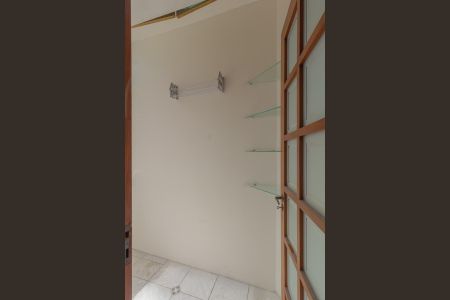 Apartamento à venda com 62m², 2 quartos e sem vaga Apartamento à venda com 62m², 2 quartos e sem vagaÁrea de Serviço