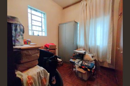 Casa à venda com 500m², 5 quartos e 5 vagas Casa à venda com 500m², 5 quartos e 5 vagasQuarto 4