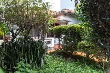 Casa à venda com 500m², 5 quartos e 5 vagas Casa à venda com 500m², 5 quartos e 5 vagasÁrea comum