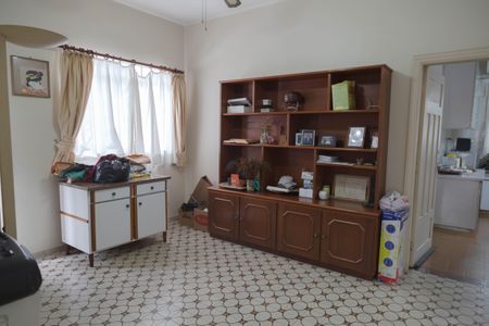 Casa à venda com 500m², 5 quartos e 5 vagas Casa à venda com 500m², 5 quartos e 5 vagasSala 2