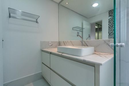 Apartamento à venda com 155m², 3 quartos e 3 vagas Apartamento à venda com 155m², 3 quartos e 3 vagasBanheiro da Suíte 3