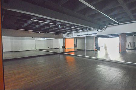 Apartamento à venda com 155m², 3 quartos e 3 vagas Apartamento à venda com 155m², 3 quartos e 3 vagasÁrea Comum