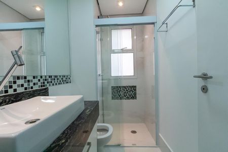 Apartamento à venda com 155m², 3 quartos e 3 vagas Apartamento à venda com 155m², 3 quartos e 3 vagasBanheiro da Suíte 1