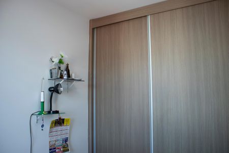 Apartamento à venda com 72m², 3 quartos e 2 vagas Apartamento à venda com 72m², 3 quartos e 2 vagasQuarto 2