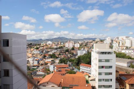 Apartamento à venda com 72m², 3 quartos e 2 vagas Apartamento à venda com 72m², 3 quartos e 2 vagasVista quarto 2