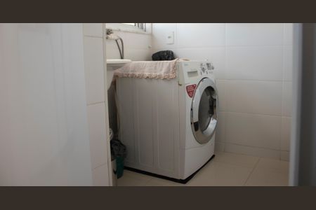 Apartamento à venda com 72m², 3 quartos e 2 vagas Apartamento à venda com 72m², 3 quartos e 2 vagasÁrea de Serviço