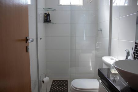 Apartamento à venda com 72m², 3 quartos e 2 vagas Apartamento à venda com 72m², 3 quartos e 2 vagasBanheiro