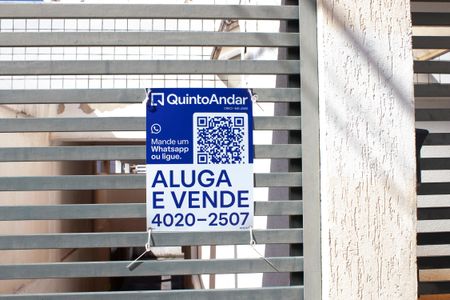 Apartamento à venda com 72m², 3 quartos e 2 vagas Apartamento à venda com 72m², 3 quartos e 2 vagasPlaca