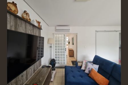 Casa para alugar com 250m², 3 quartos e 3 vagas Casa para alugar com 250m², 3 quartos e 3 vagasSala e Sala de Jantar