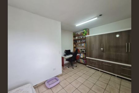 Casa para alugar com 250m², 3 quartos e 3 vagas Casa para alugar com 250m², 3 quartos e 3 vagasSuíte 2