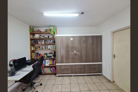 Casa para alugar com 250m², 3 quartos e 3 vagas Casa para alugar com 250m², 3 quartos e 3 vagasSuíte 2
