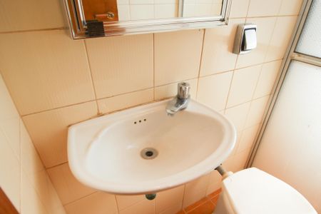 Apartamento à venda com 240m², 3 quartos e 4 vagas Apartamento à venda com 240m², 3 quartos e 4 vagasBanheiro de serviço