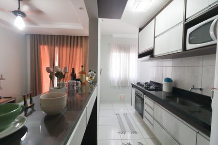 Apartamento à venda com 60m², 2 quartos e 1 vaga Apartamento à venda com 60m², 2 quartos e 1 vagaCozinha