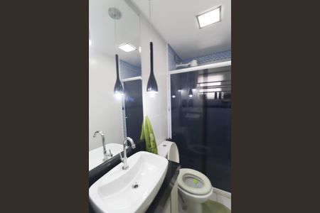 Apartamento à venda com 60m², 2 quartos e 1 vaga Apartamento à venda com 60m², 2 quartos e 1 vagaBanheiro