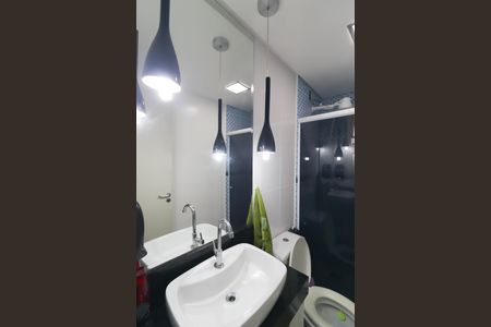 Apartamento à venda com 60m², 2 quartos e 1 vaga Apartamento à venda com 60m², 2 quartos e 1 vagaBanheiro