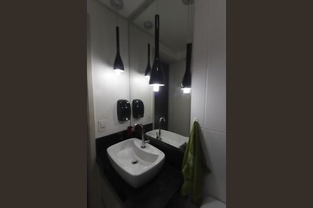 Apartamento à venda com 60m², 2 quartos e 1 vaga Apartamento à venda com 60m², 2 quartos e 1 vagaBanheiro