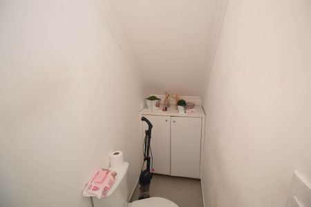 Casa à venda com 71m², 2 quartos e 2 vagas Casa à venda com 71m², 2 quartos e 2 vagasLavabo