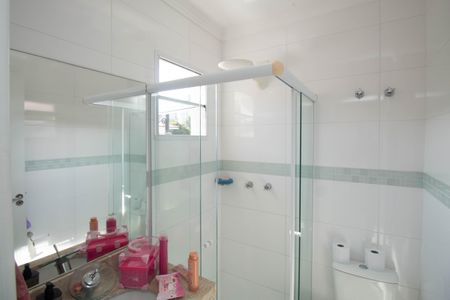 Casa à venda com 71m², 2 quartos e 2 vagas Casa à venda com 71m², 2 quartos e 2 vagasBanheiro da Suíte 2