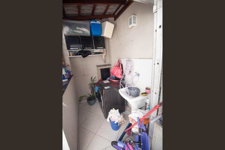 Casa à venda com 71m², 2 quartos e 2 vagas Casa à venda com 71m², 2 quartos e 2 vagasÁrea de Serviço